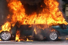 На Ставрополье в ДТП перевернулся и сгорел  автомобиль