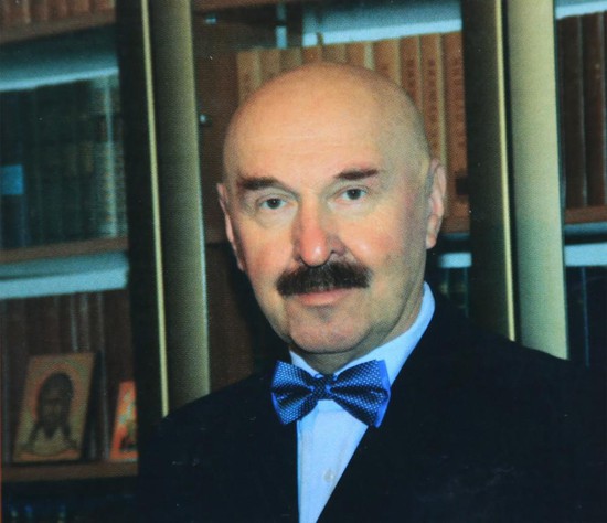 Писатель, поэт, бард Владимир Бутенко.
