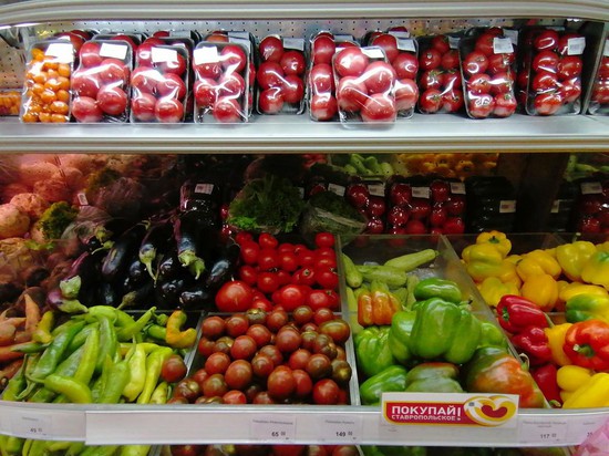  На магазинных полках – целый «остров» овощной продукции  от ставропольских сельхозпроизводителей.