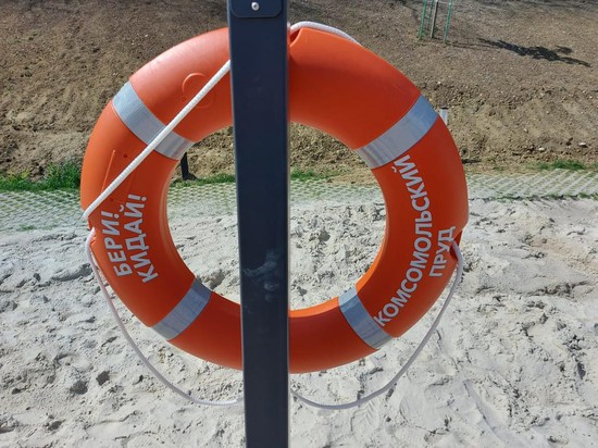 Спасательные круги находятся через каждые 50 метров
