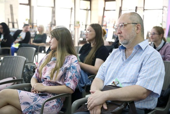 Первый в Ставрополе медиаинтенсив для СМИ состоялся в городском молодежном пространстве «ЛОФТ». На фото - делегация «Вечерки»