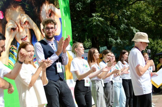 Школа Юниор-Лиги КВН открылась в Ставрополе