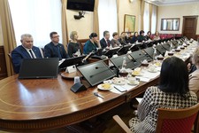 Встреча В. Владимирова с родственницами военнослужащих. Пресс-служба губернатора Ставрополья
